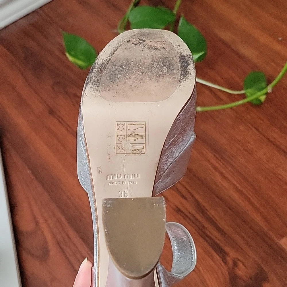 Miu Miu Metallic silver leather platform sandals Size 36
